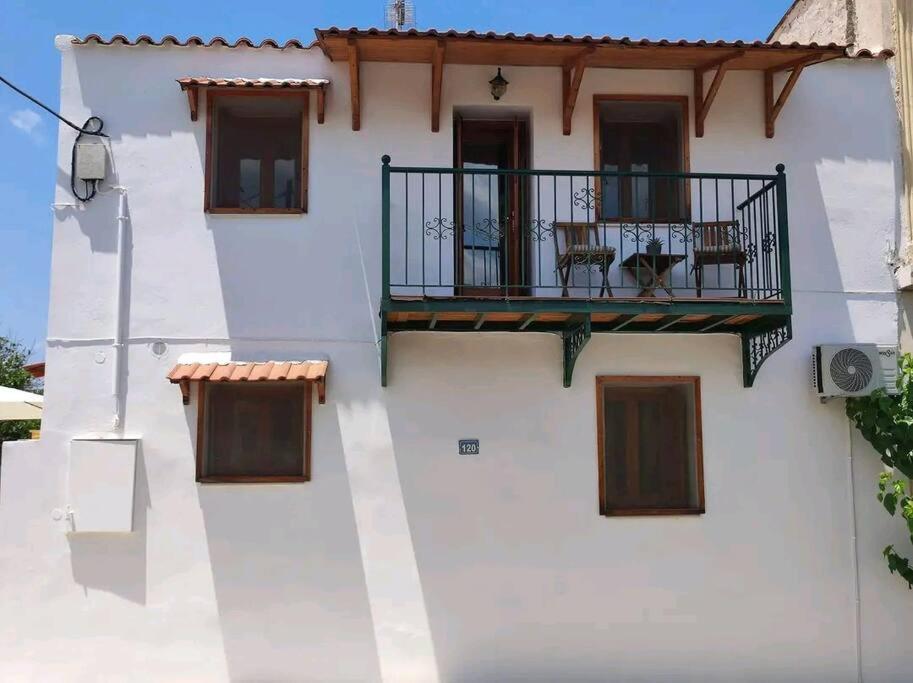 Willa Nikόla'S House Mourniaí Zewnętrze zdjęcie
