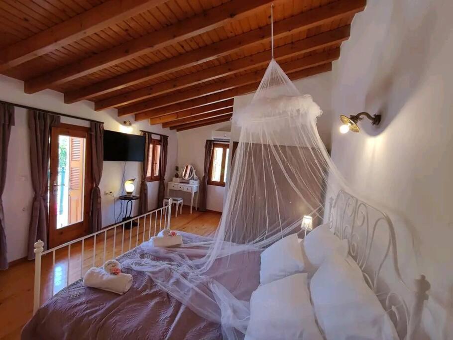 Willa Nikόla'S House Mourniaí Zewnętrze zdjęcie